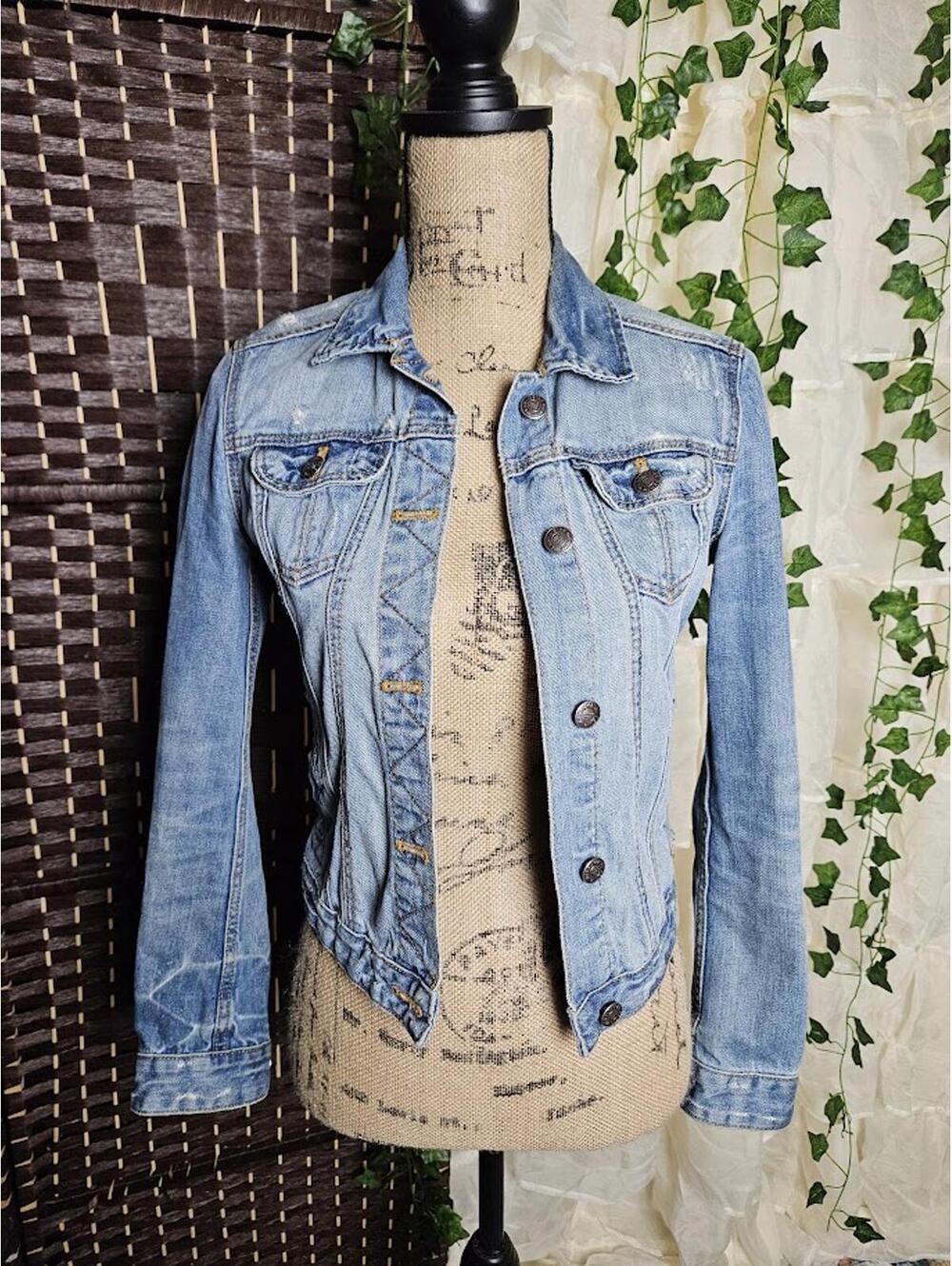 Zara Light Blue Distressed Denim Jacket for Women